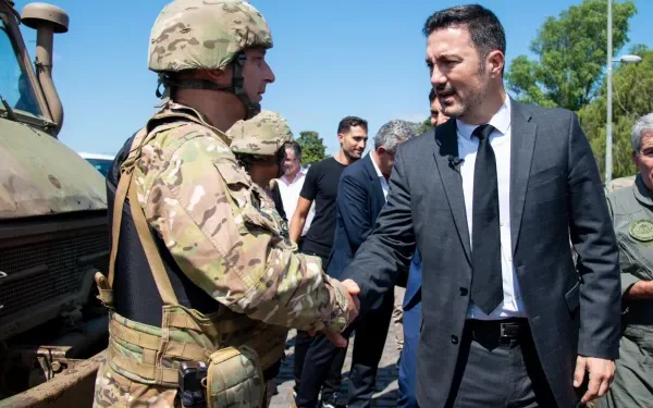 Fuerzas Armadas: Confirmados salarios a noviembre.