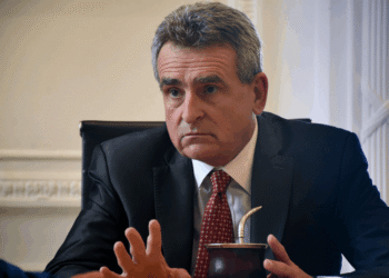 SIDE en el ojo de la tormenta por espionaje.