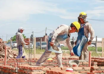 Desde septiembre: Salarios de construcción tras paritarias.