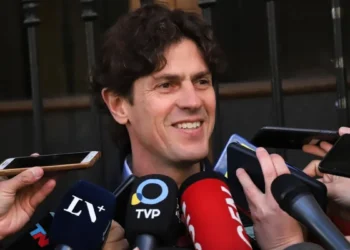 Denuncia a periodistas: Lousteau cuestiona al Gobierno.