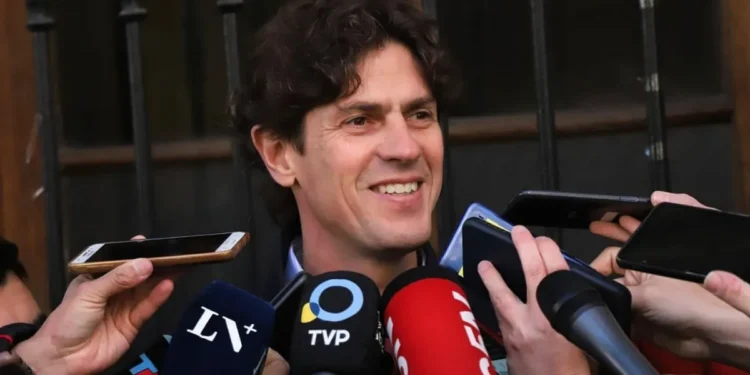 Denuncia a periodistas: Lousteau cuestiona al Gobierno.