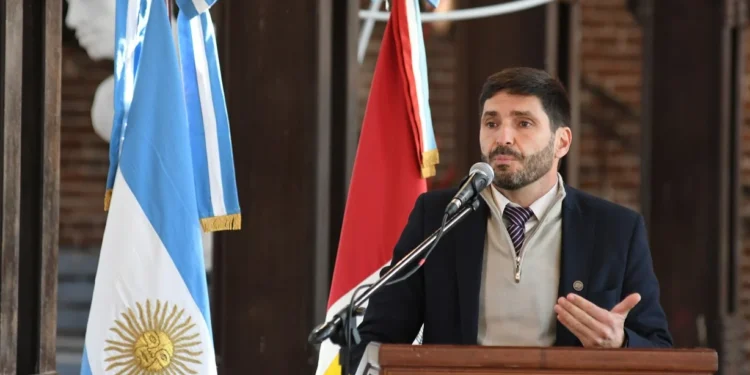 Milei no escucha, según Pullaro