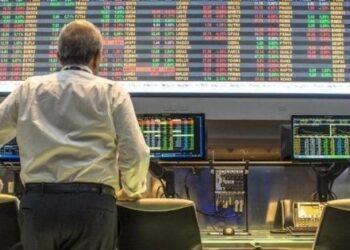 Riesgo país récord y un rebote del 5% en el mercado
