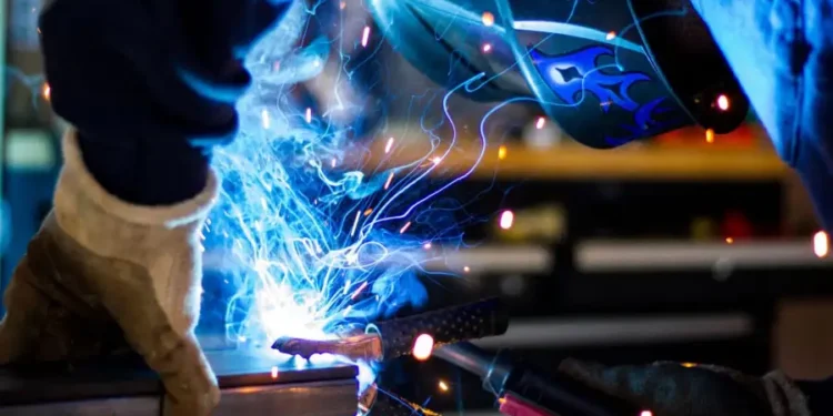 Metalurgia en crisis: caída del 2,3% en agosto y capacidad instalada en piso.