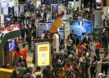 13.000 personas y 85 empresas participaron de la Expo Empleo BA.