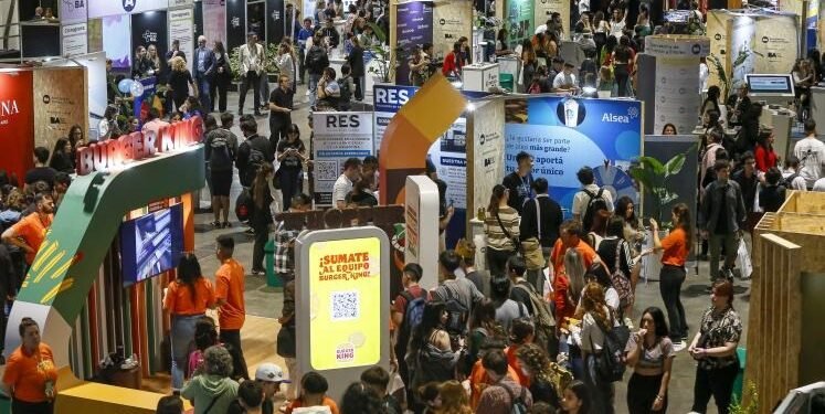 13.000 personas y 85 empresas participaron de la Expo Empleo BA.