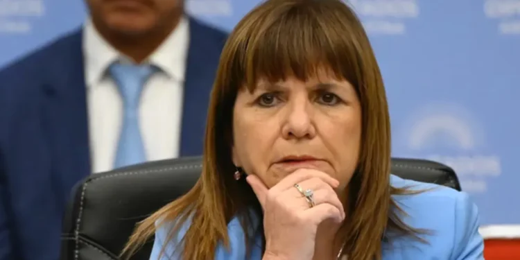 Patricia Bullrich: “Con Milei, es la segunda y última oportunidad”.