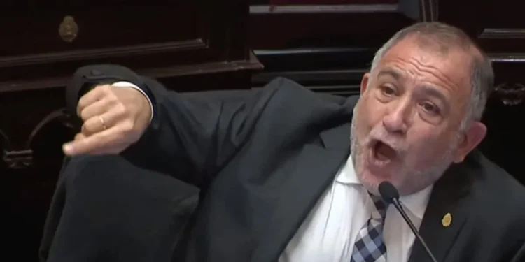 Juez celebra LLA y cuestiona a Grabois: “No se premia al que no labura”.