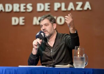 Carlos Bianco: “Peronismo no falló en legislativas”