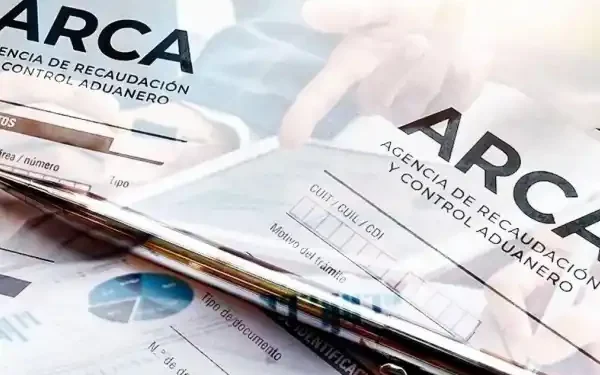 Octubre: Recaudación fiscal disminuye a $16,1 billones.