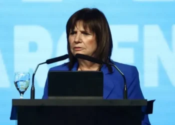 “Que haga su vida”, le dice Bullrich a Macri.