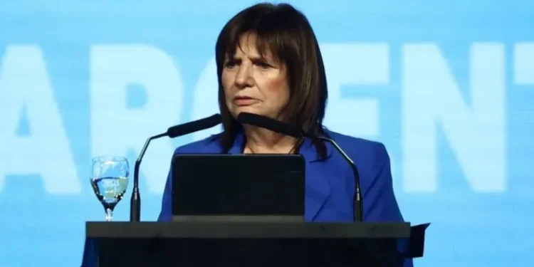 “Que haga su vida”, le dice Bullrich a Macri.