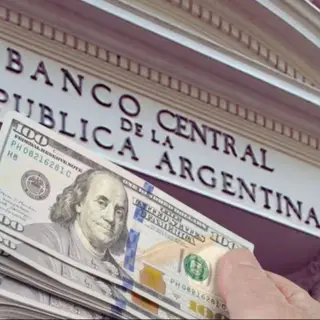 El BCRA tiene margen: el dólar se aleja del techo de la banda.