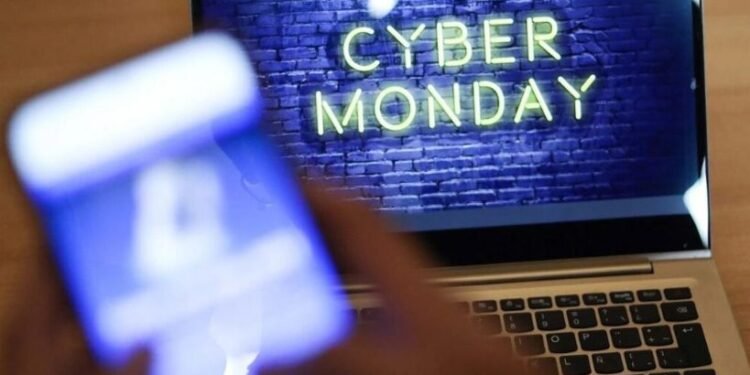 El CyberMonday rompió récords y las búsquedas de zapatillas explotaron.