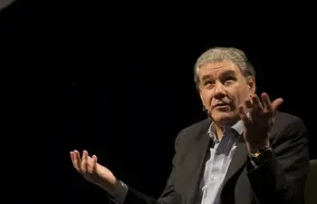 “JP Morgan nos gobierna”, arremete VHM