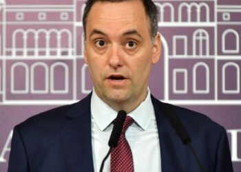 Monotributo: Adorni desmiente eliminación