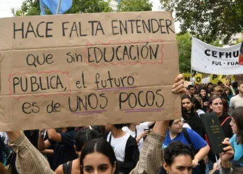Salario docente: Cerca del 44% de pérdida en la era Milei