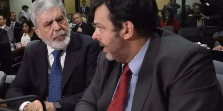 Abogado de Cristina pasa al caso De Vido.