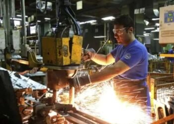 Crisis industrial: Cae la actividad al nivel más bajo en 16 meses.