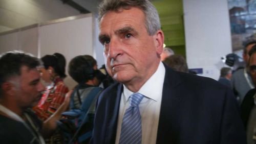 Cuestionamiento de Rossi al decreto de inteligencia.