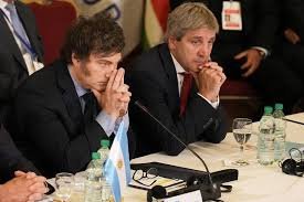 Provincias, cerca de perder el superávit financiero.