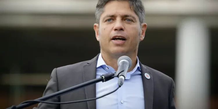 Guerra política: Kicillof intima a Milei por dinero robado.