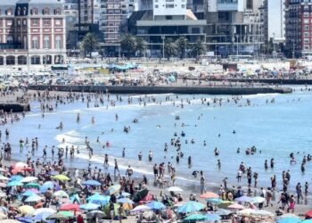 Menos viajes al exterior y una gran temporada.