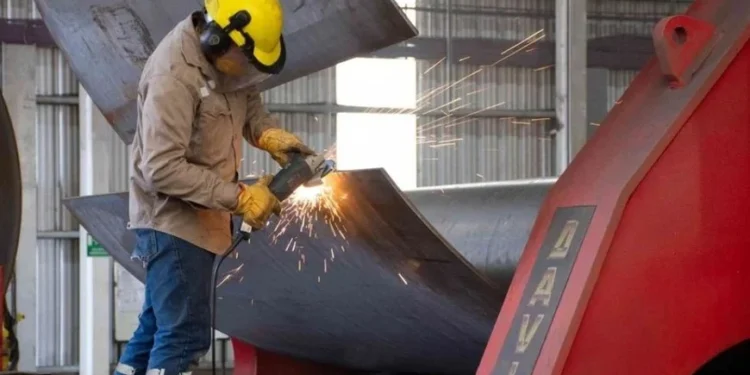 Alerta económica: fin de la racha, se registra caída anual.