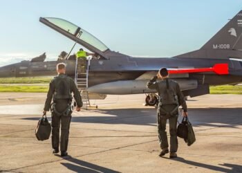 Primeros Vuelos de los F-16 Argentinos: Un Avance Importante para la Fuerza Aérea