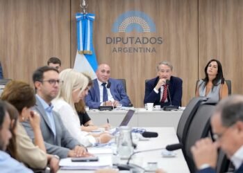 El Gobierno avanza con la nueva Ley de Glaciares a pesar de la oposición