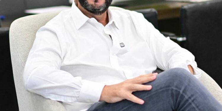 Escobar: Sujarchuk culpa a la economía nacional, pero crecen las dudas sobre las tasas locales