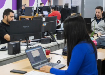 Reforma laboral vuelve a tener vigencia tras fallo judicial: modificaciones en vacaciones, indemnizaciones y banco de horas