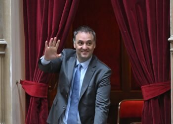 La Cámara de Diputados se prepara para la exposición de Adorni: estrategias en juego