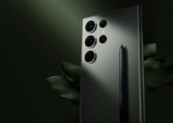 El mercado informal de teléfonos móviles crece y causa inquietud en la industria