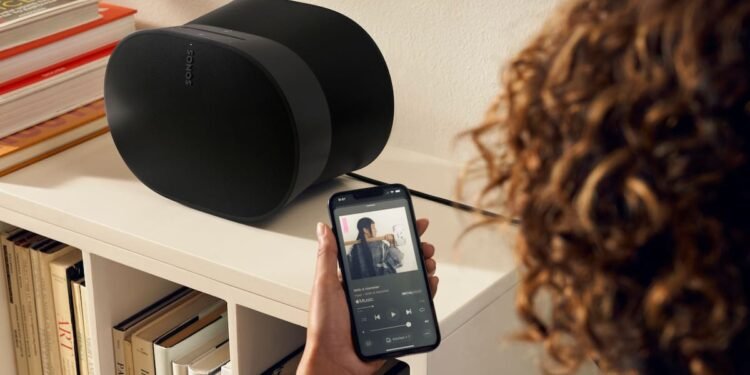 El auge del streaming generado por inteligencia artificial y su impacto en los músicos