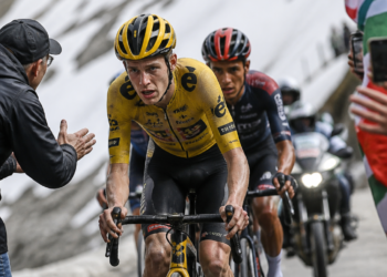 Giro de Italia EN VIVO HOY – Etapa 7: Jonas Vingegaard se alza como vencedor en Blockhaus, y Egan Bernal baja del top-10
