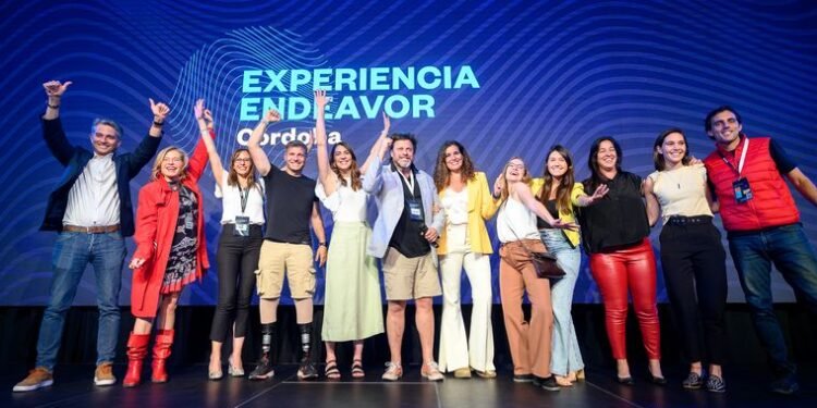 Lecciones de resiliencia y reinvención en Endeavor Córdoba