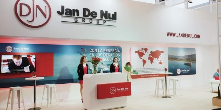 Funcionarios estadounidenses alertan sobre la influencia china en la concesión de la Hidrovía