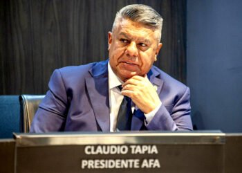 Corrupción en la AFA: Chiqui Tapia renueva hasta 2030 el contrato con la empresa de Javier Faroni bajo investigación por desvío de fondos