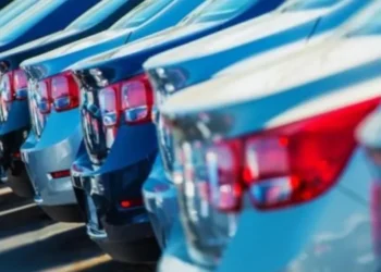 Las ventas de autos 0 km continúan en caída durante junio