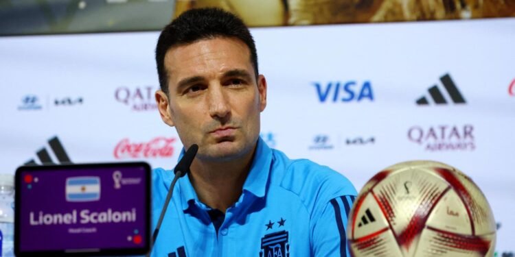 La Selección Argentina se prepara para reemplazar a Balerdi de cara al Mundial 2026