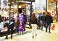 La economía argentina muestra señales de crecimiento, aunque sin impacto en empleo ni consumo