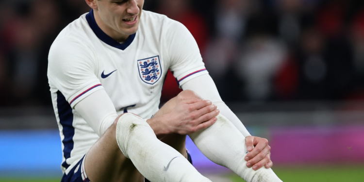 Inglaterra enfrenta un contratiempo: el lateral Tino Livramento se perderá el Mundial por lesión