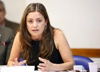 Ejes de tensión: El impacto de la política exterior en la soberanía industrial