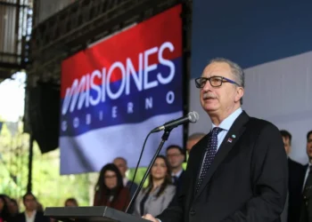 La crisis política en Misiones marca un cambio en el oficialismo: el gobernador Passalacqua gana apoyo y Rovira pierde aliados