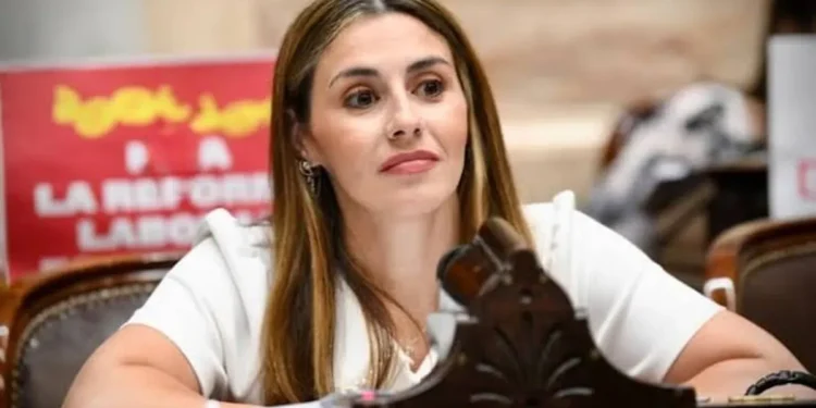 Denuncia penal de Marcela Pagano contra petroleras internacionales por operar ilegalmente en las Islas Malvinas