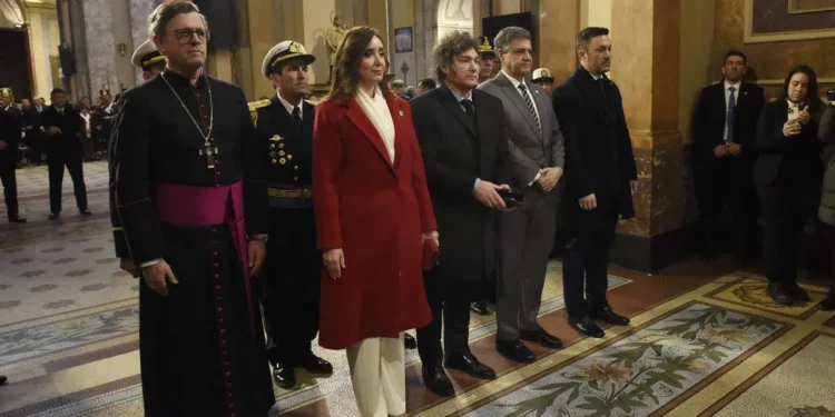 Milei y Jorge Macri asisten a la celebración del Día de la Independencia de EE. UU. en la embajada