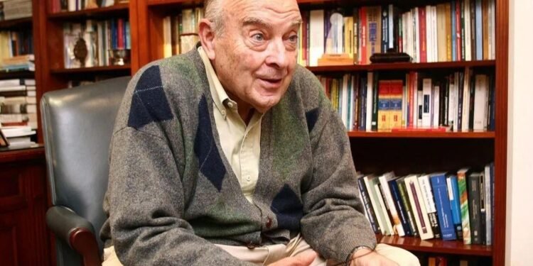 Cavallo critica el RIGI: “desfavorece a millones de empresas”