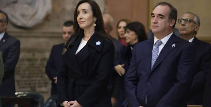 Villarruel en misa: Un gesto institucional en plena ruptura con la Casa Rosada