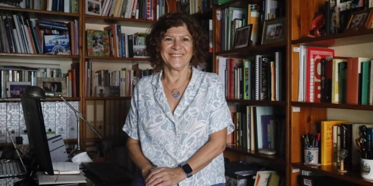 Mariela Cotignola, socióloga: “Vivimos más años, nacen menos niños y eso no tiene que ver con una falta de deseo de tener hijos”